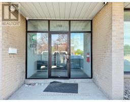 1700 Sismet Road, Mississauga, ON L4W1R4 Photo 9