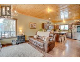 1519 Highway 6 Highway, Cherryville, BC V0E2G1 Photo 24