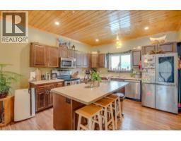 1519 Highway 6 Highway, Cherryville, BC V0E2G1 Photo 27