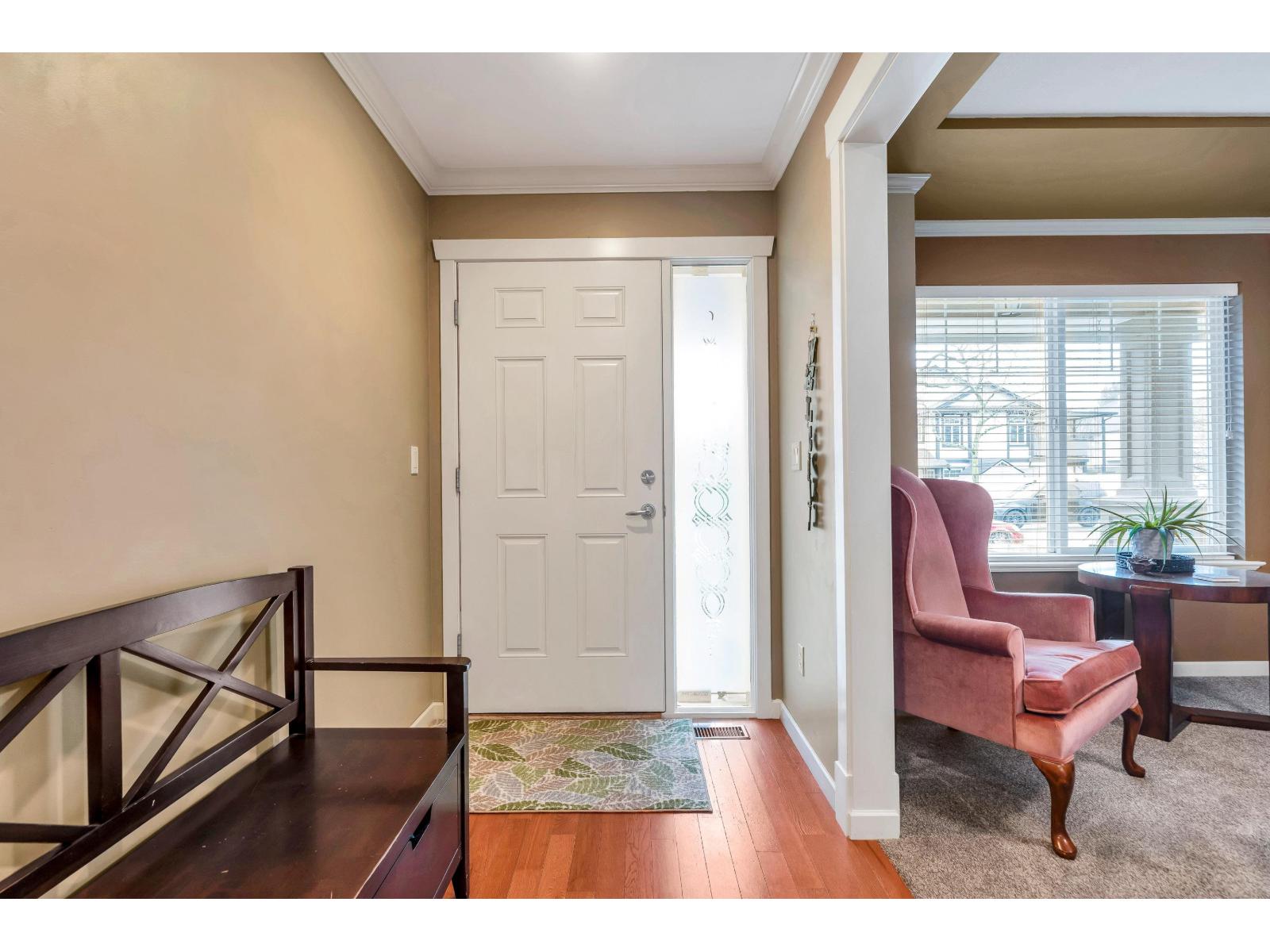 7 Bed, 4 Bath House for Sale in Abbotsford – 27932 BUFFER CRESCENT, Abbotsford – MLS# R3126746 - Image 9