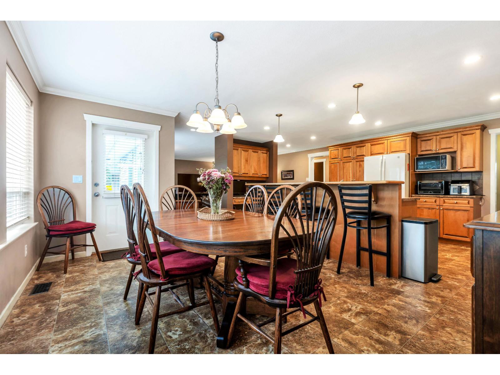 7 Bed, 4 Bath House for Sale in Abbotsford – 27932 BUFFER CRESCENT, Abbotsford – MLS# R3126746 - Image 28