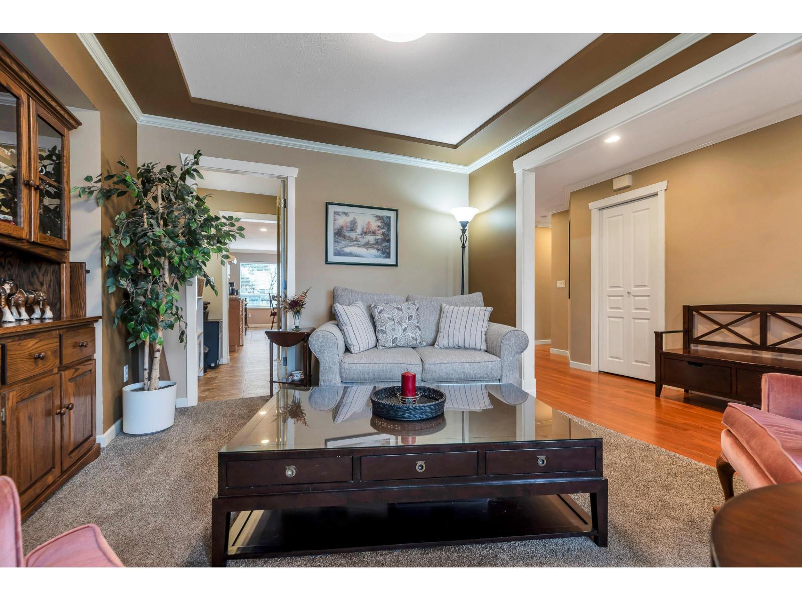 7 Bed, 4 Bath House for Sale in Abbotsford – 27932 BUFFER CRESCENT, Abbotsford – MLS# R3126746 - Image 7