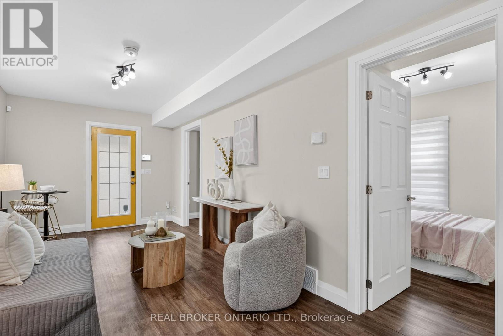55 MERRITT STREET - 17