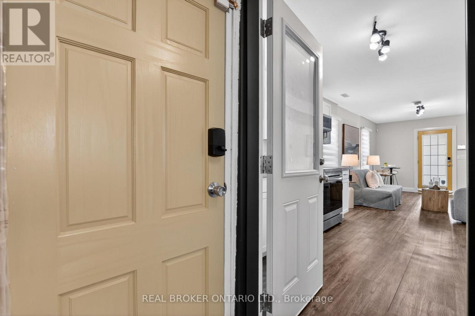 55 MERRITT STREET - 32