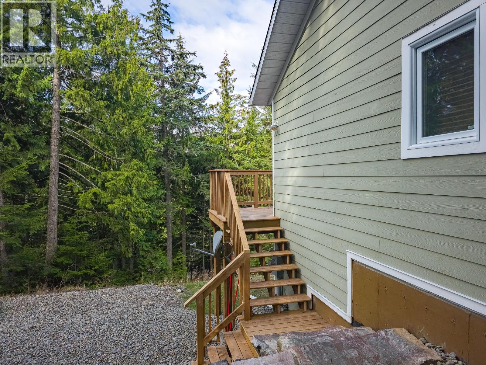 16242 Selkirk Road, Crawford Bay