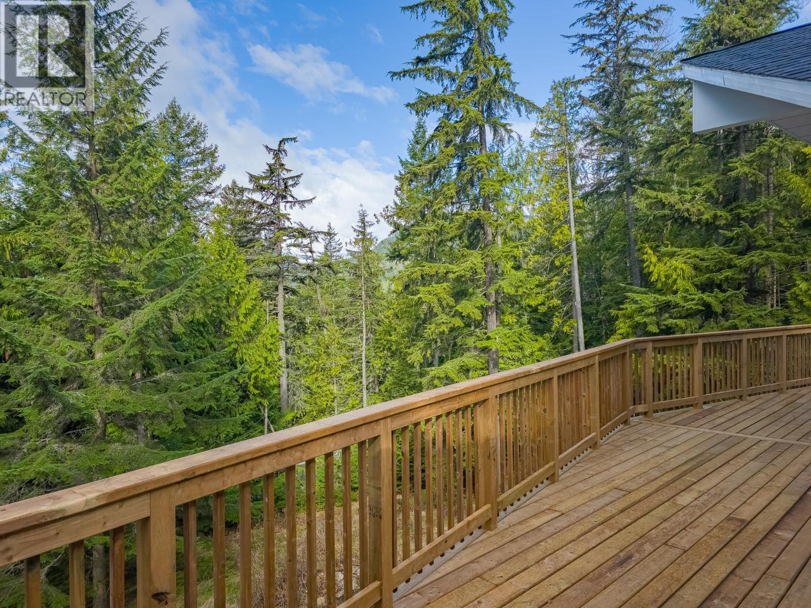 16242 Selkirk Road, Crawford Bay