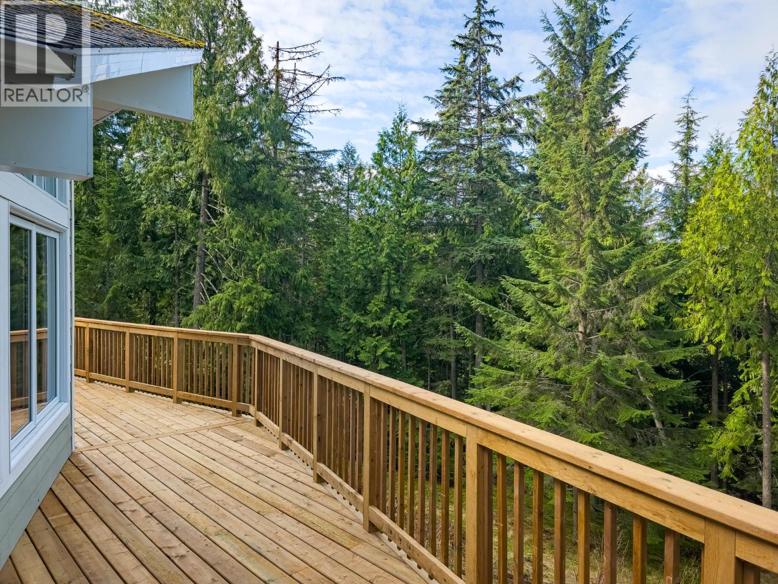 16242 Selkirk Road, Crawford Bay