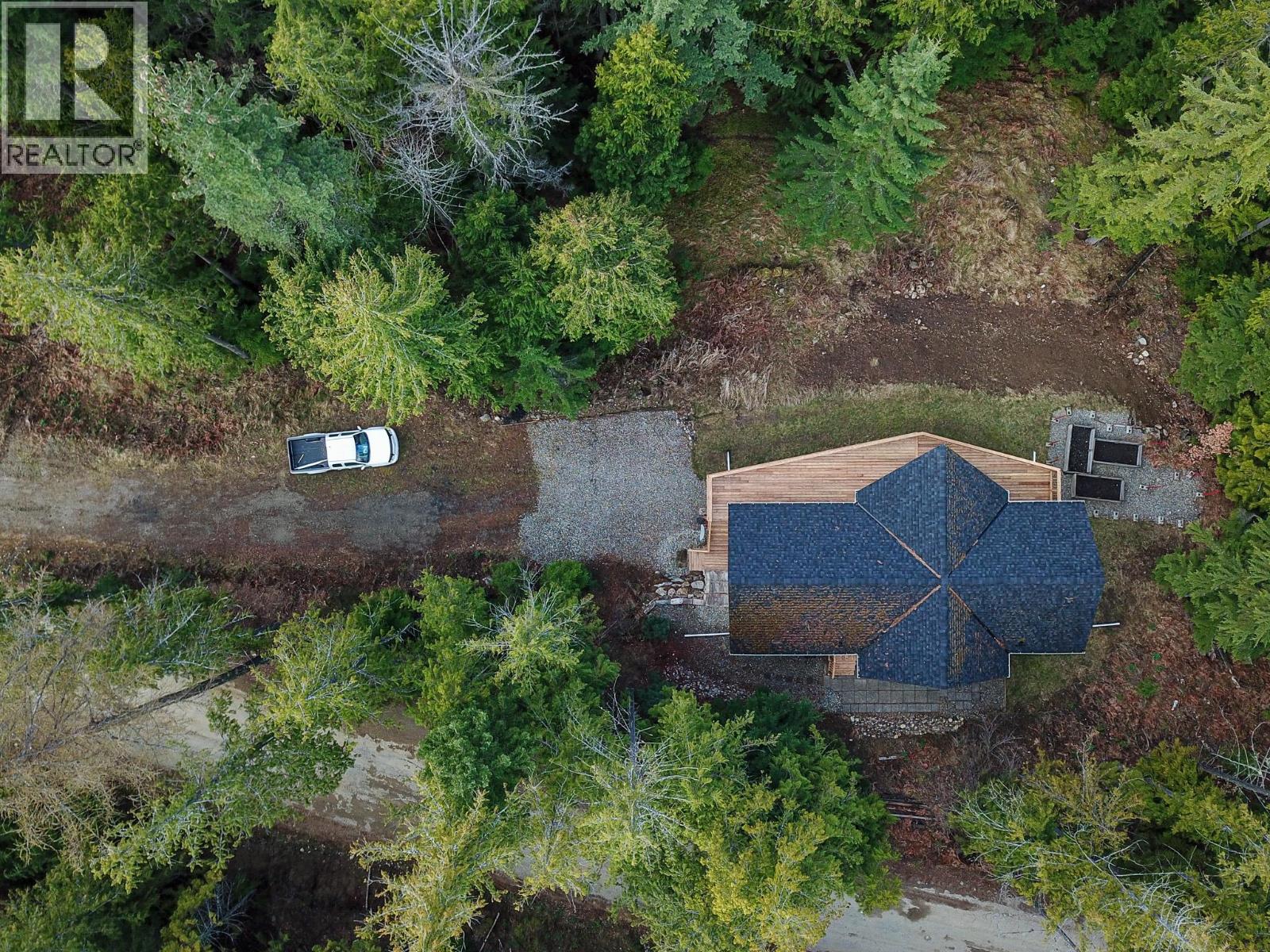 16242 Selkirk Road, Crawford Bay