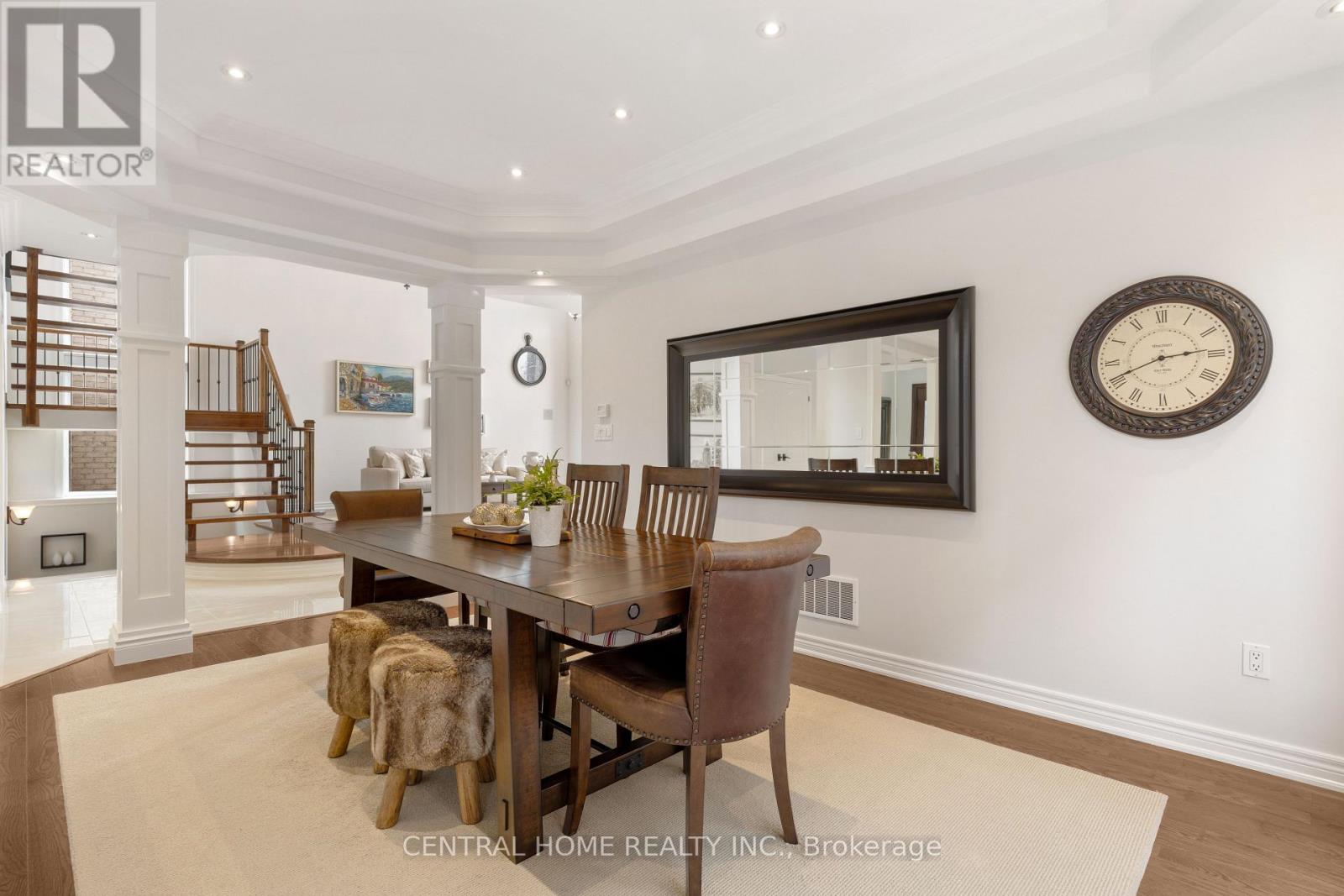 2479 BON ECHO DRIVE - 10