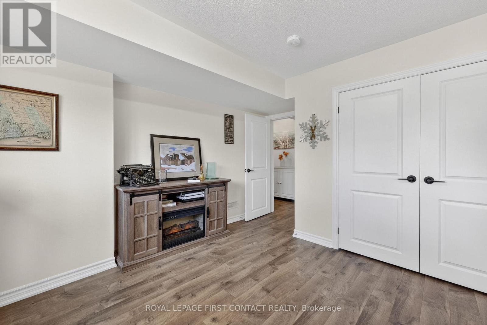 213 CLAIRE DRIVE - 24
