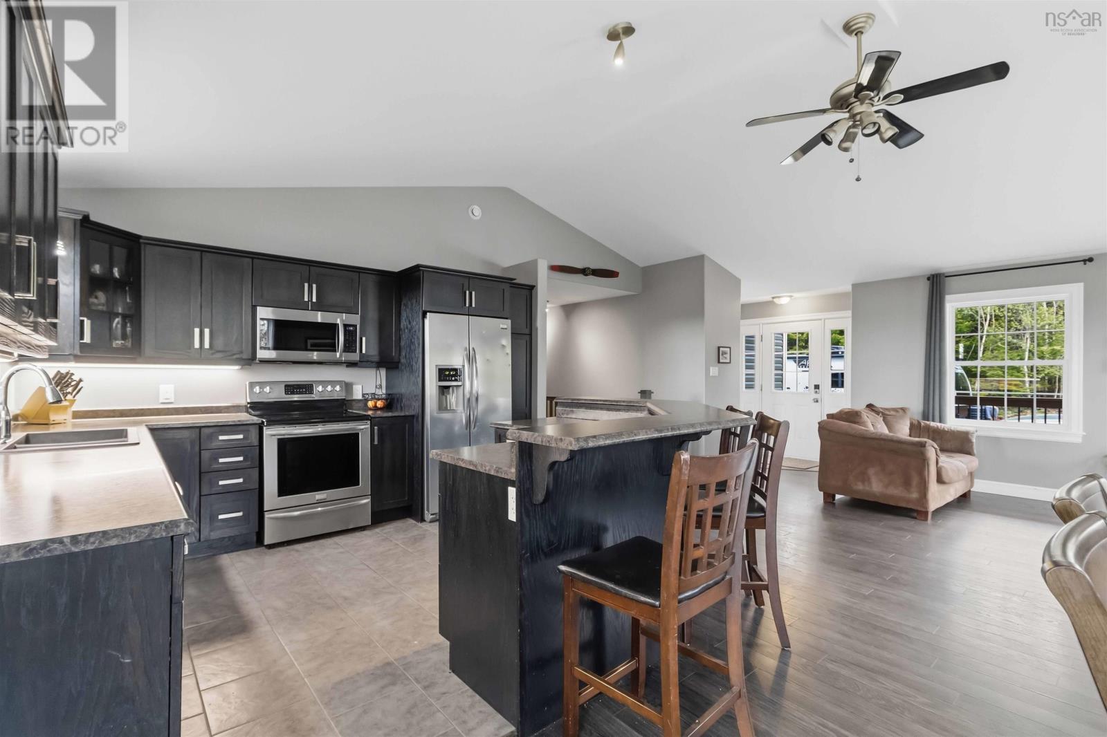 55 Old Fairbanks Road - 13