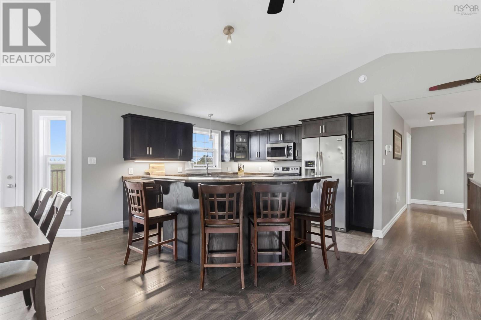 55 Old Fairbanks Road - 21