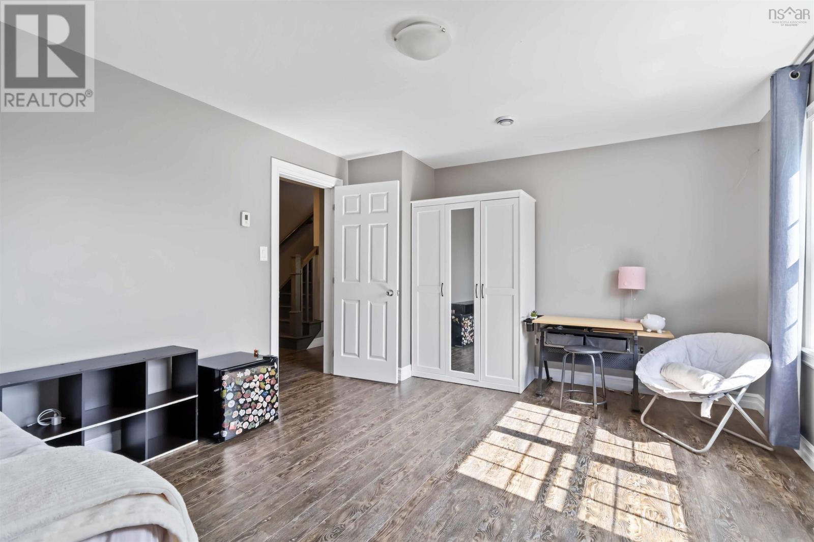 55 Old Fairbanks Road - 40