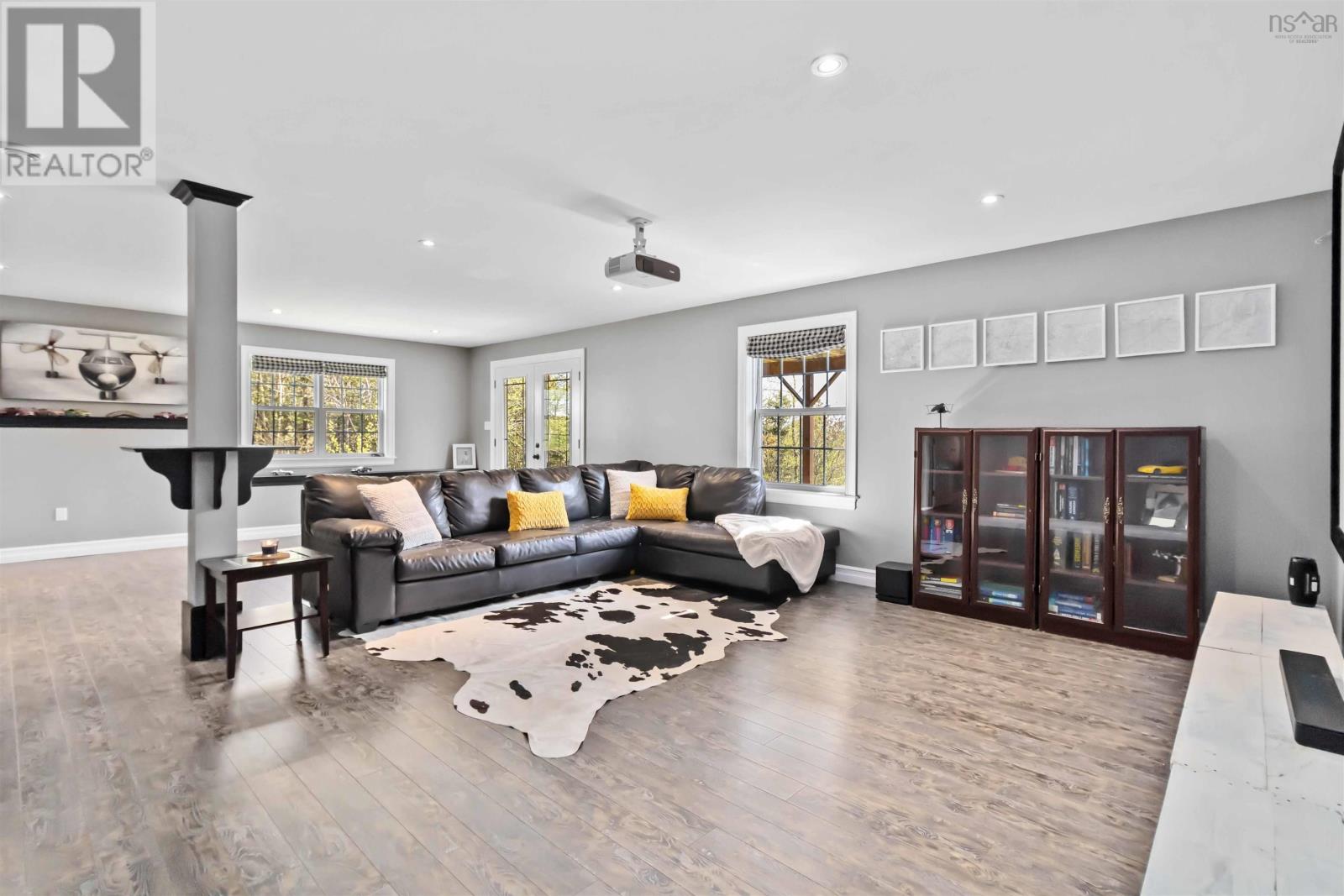 55 Old Fairbanks Road - 34