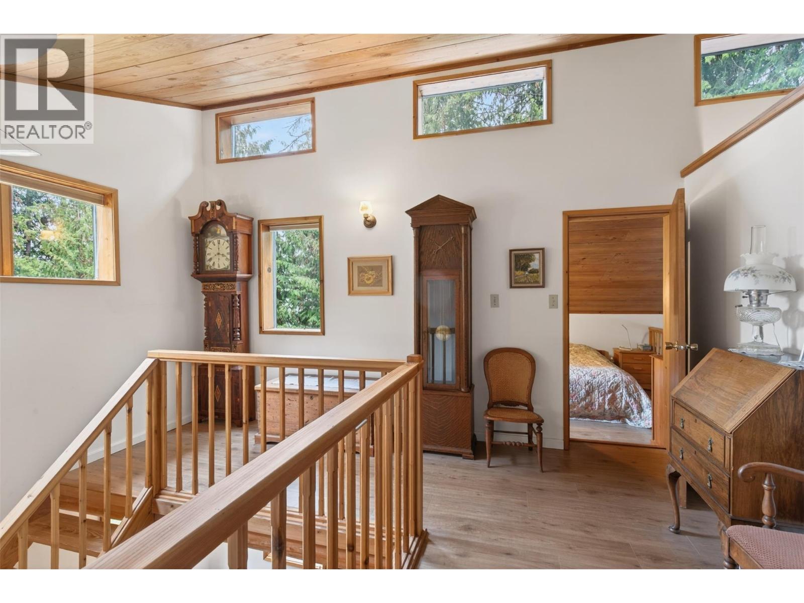 7465 Squilax-Anglemont Road, Anglemont