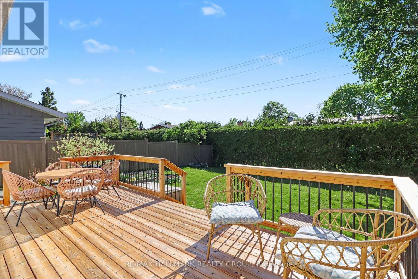 2640 ULSTER CRESCENT - 27