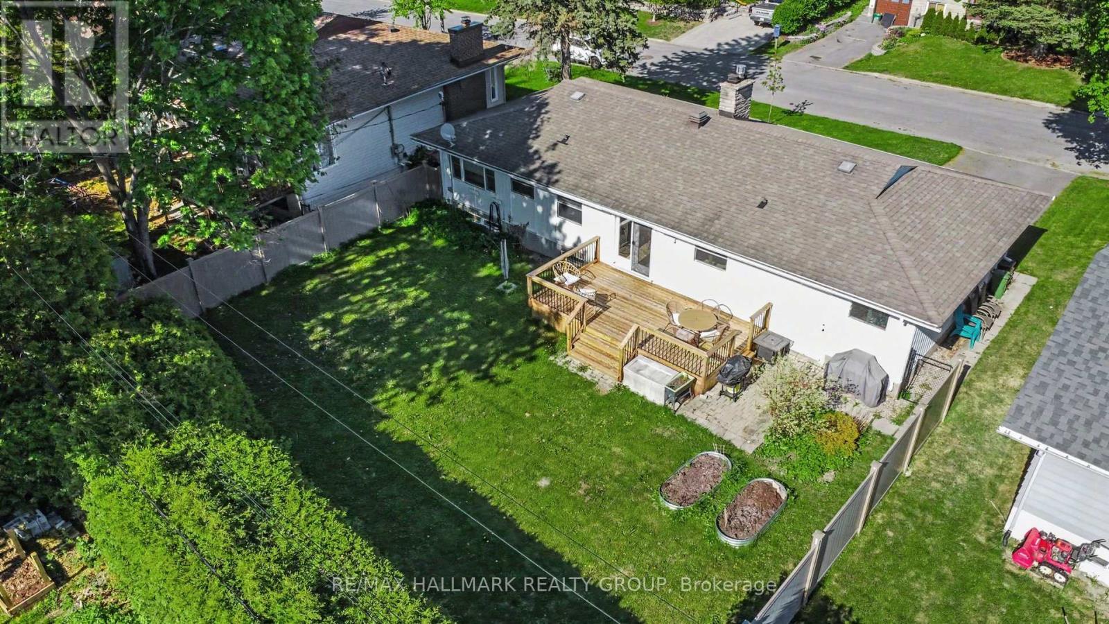 2640 ULSTER CRESCENT - 31