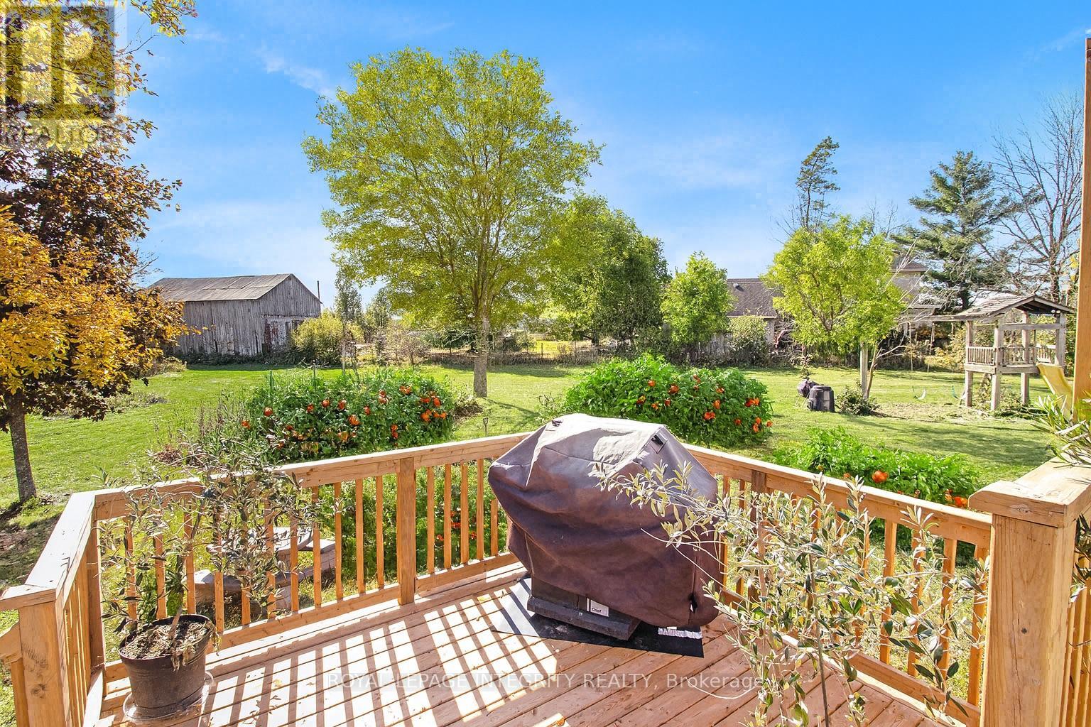 677 BOWES SIDE ROAD - 25