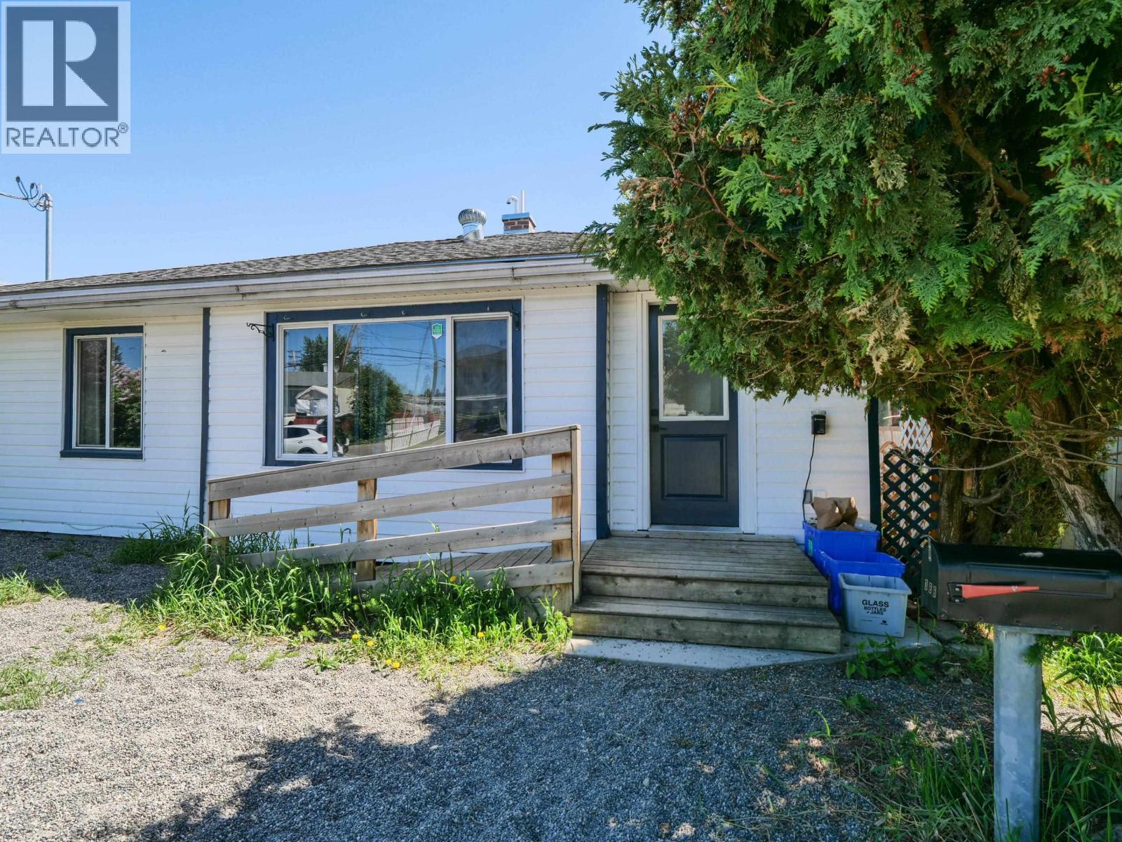 366 WINDER STREET - 2