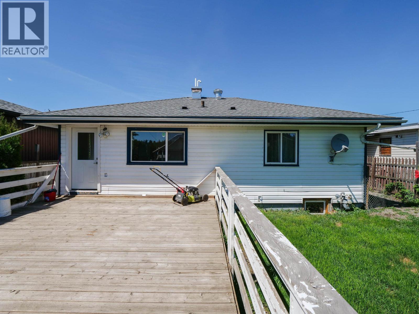 366 WINDER STREET - 32