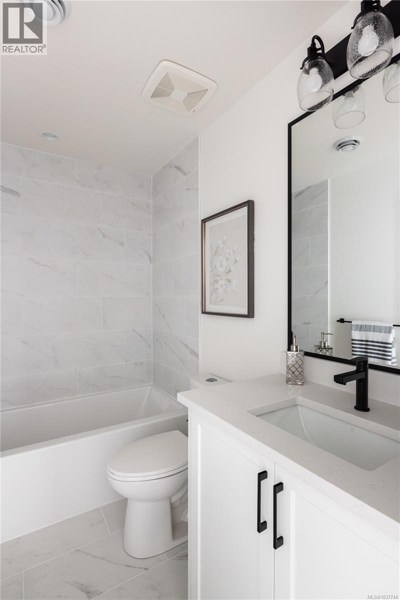 #4 10145 Fifth St - 14