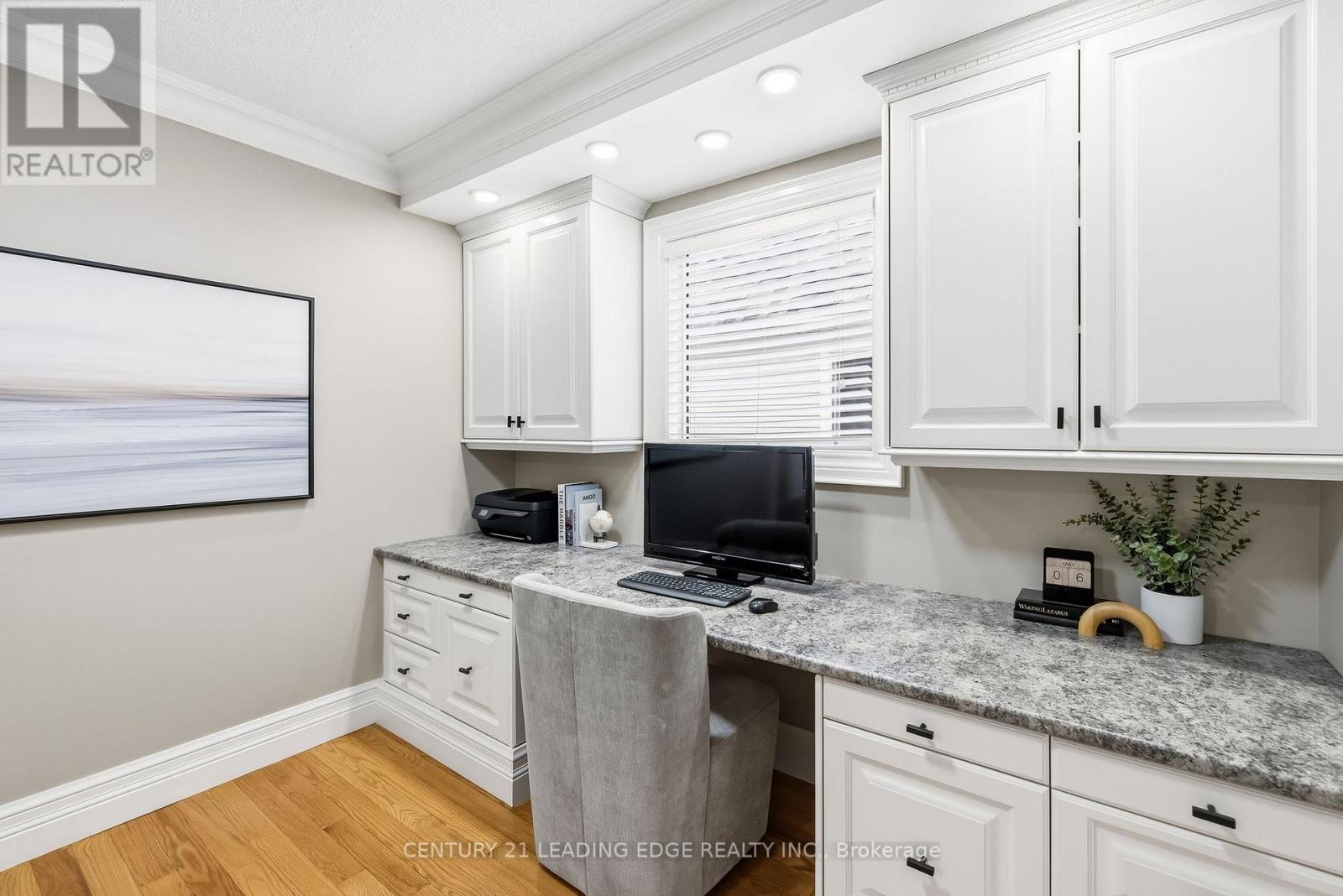 390 WHITBY SHORES GREEN WAY - 25