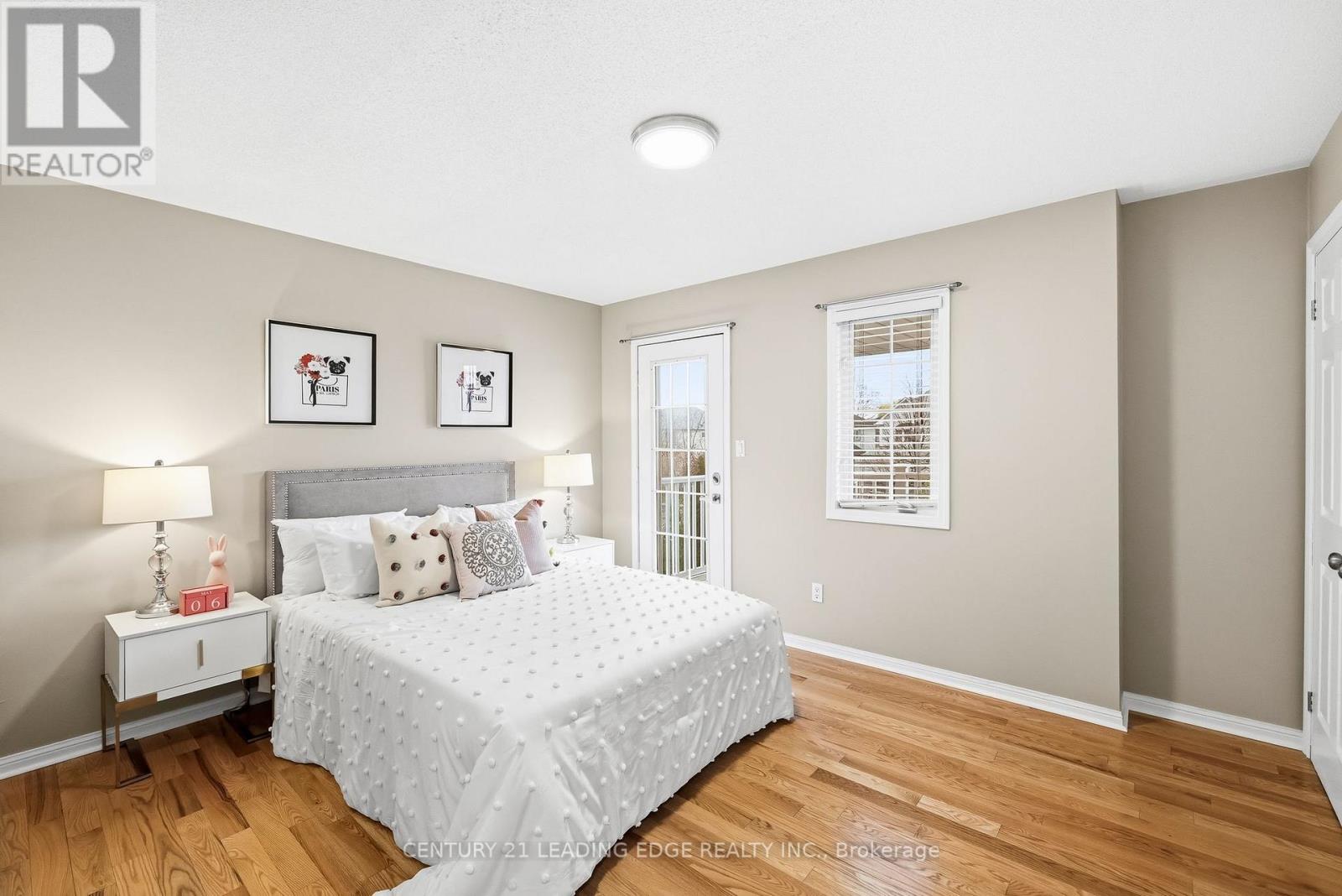 390 WHITBY SHORES GREEN WAY - 31