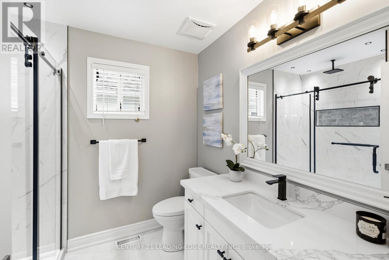390 WHITBY SHORES GREEN WAY - 35
