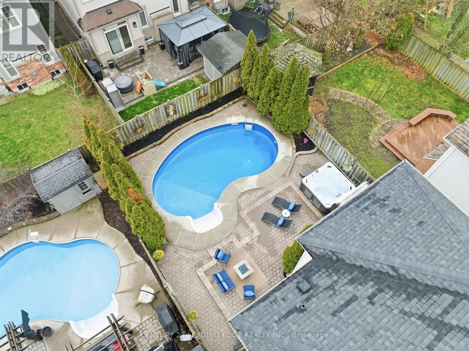 390 WHITBY SHORES GREEN WAY - 47