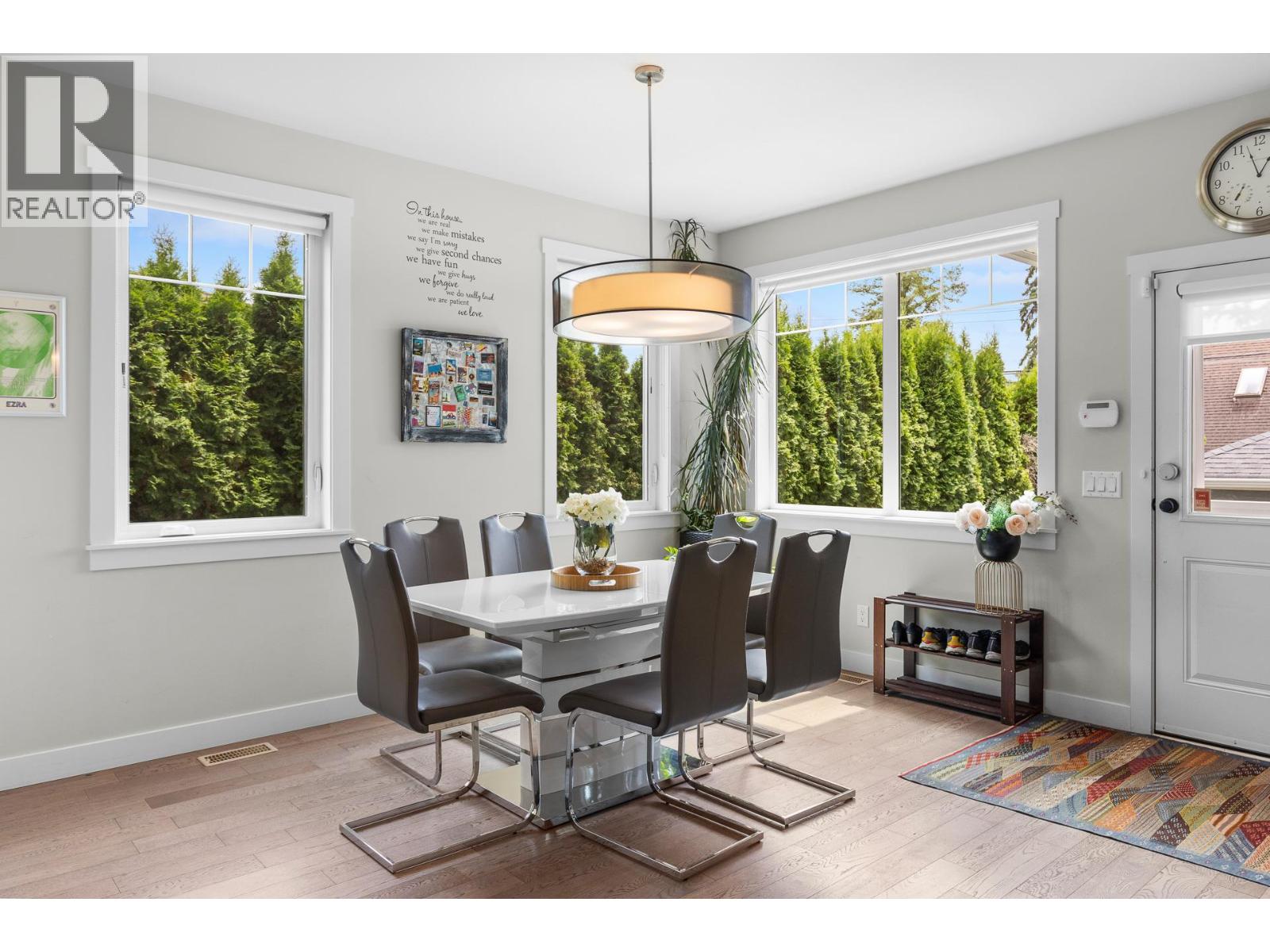 611 Morrison Avenue - 6