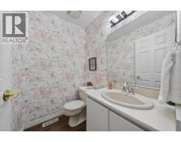 1841 Walnut Crescent, Coquitlam, BC V3J7S9 Photo 13
