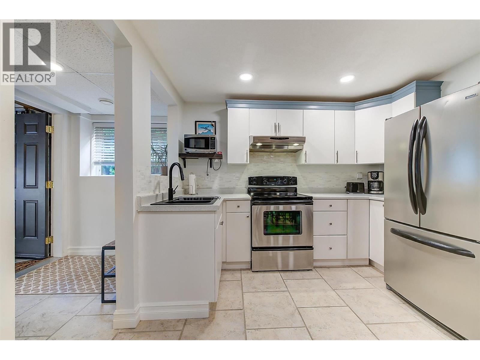  2511 Quail Lane, Kelowna