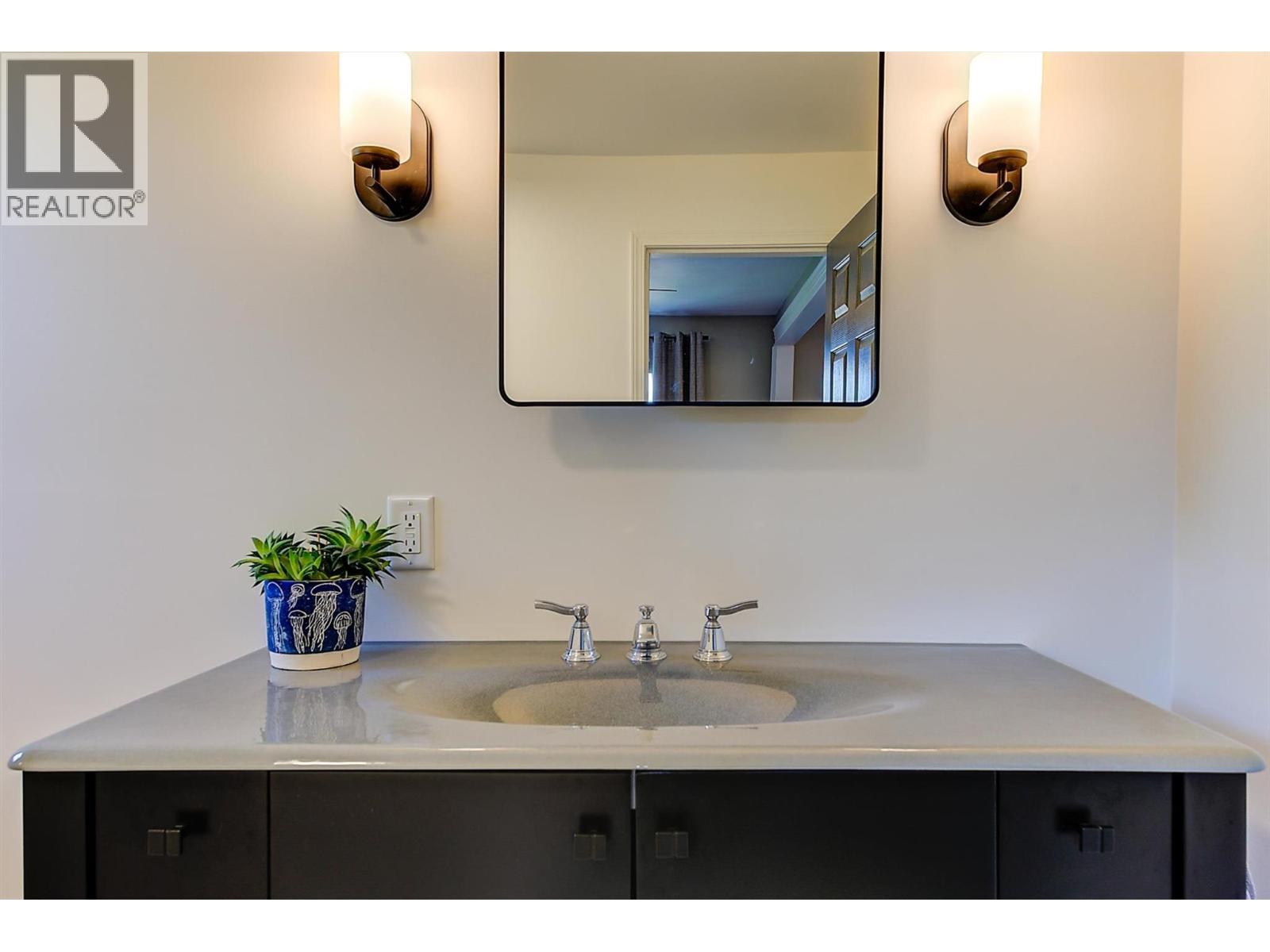 2511 Quail Lane, Kelowna
