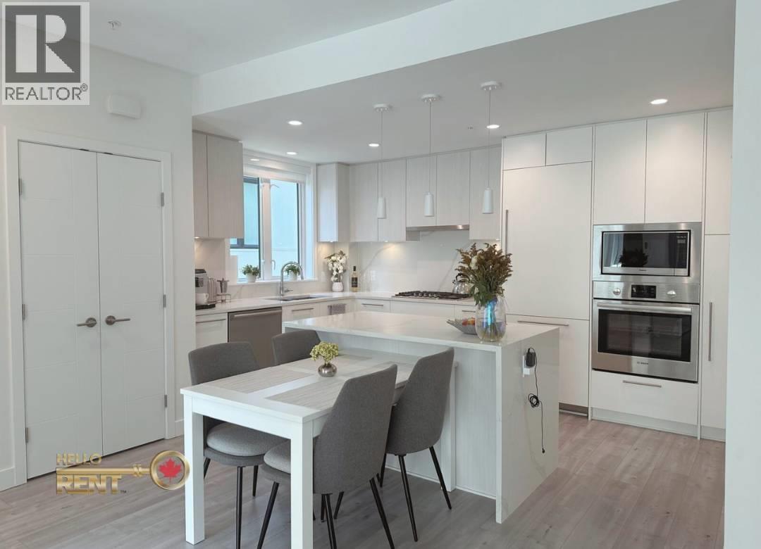 245 2039 GLENAIRE DRIVE, North Vancouver