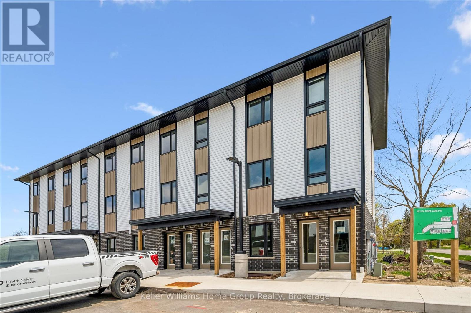 #1 465 GARAFRAXA STREET W - 1