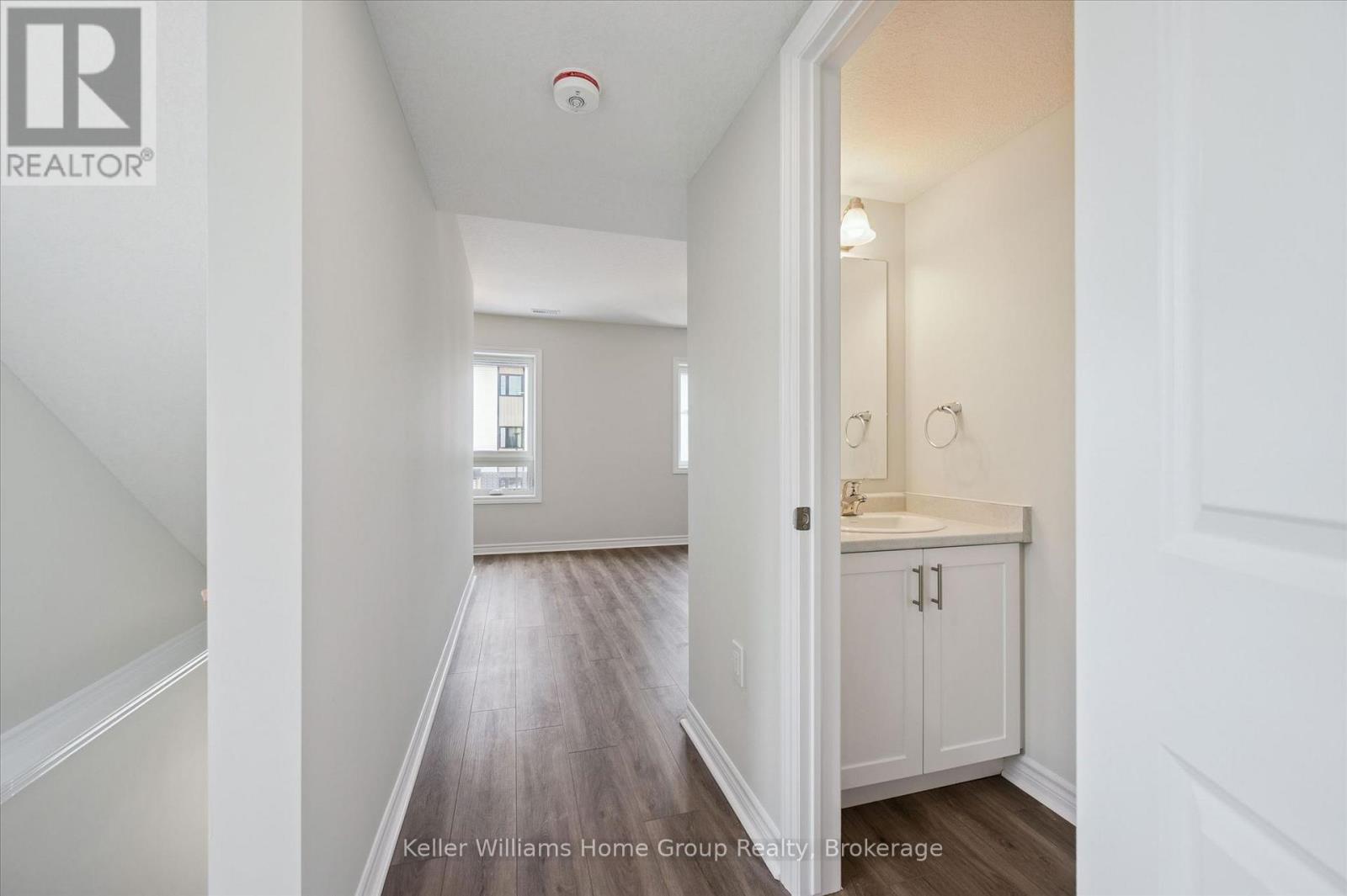 #1 465 GARAFRAXA STREET W - 13