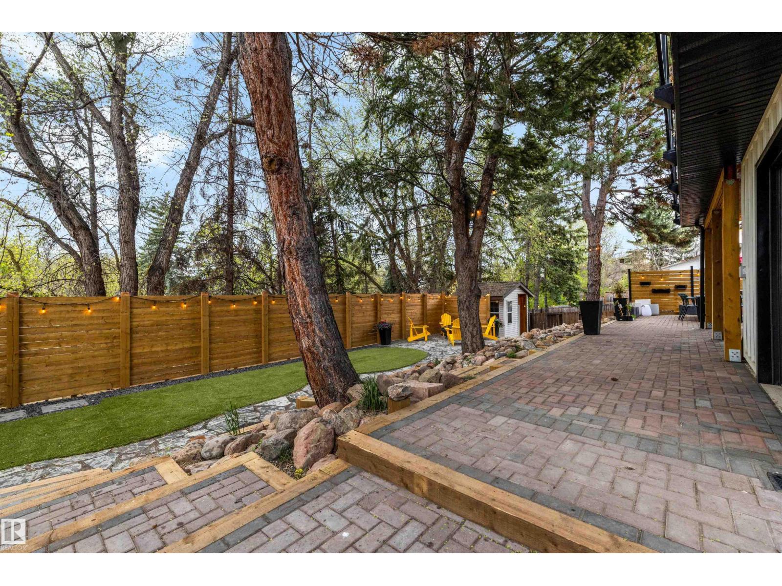 59 BEACON CR — photo 40