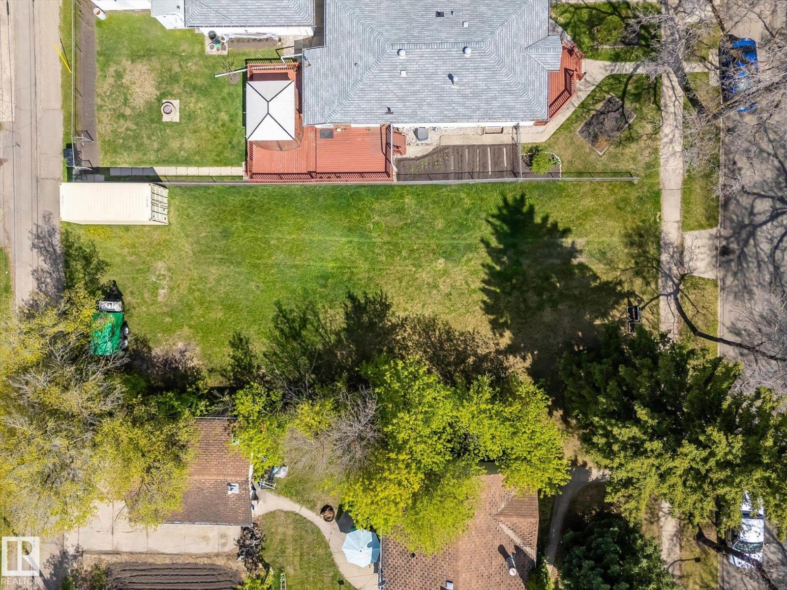 12122 45 ST NW — photo 6