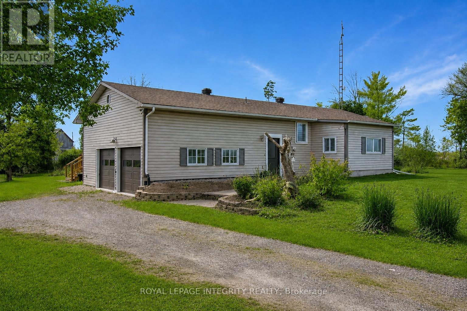 677 BOWES SIDE ROAD - Image 3