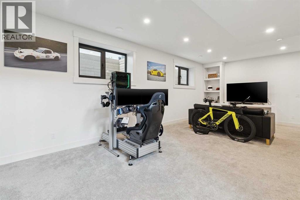 3728 5 Avenue SW - 36