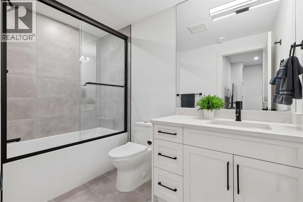 3728 5 Avenue SW - 38