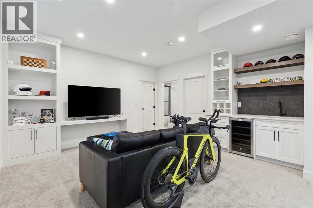 3728 5 Avenue SW - 34