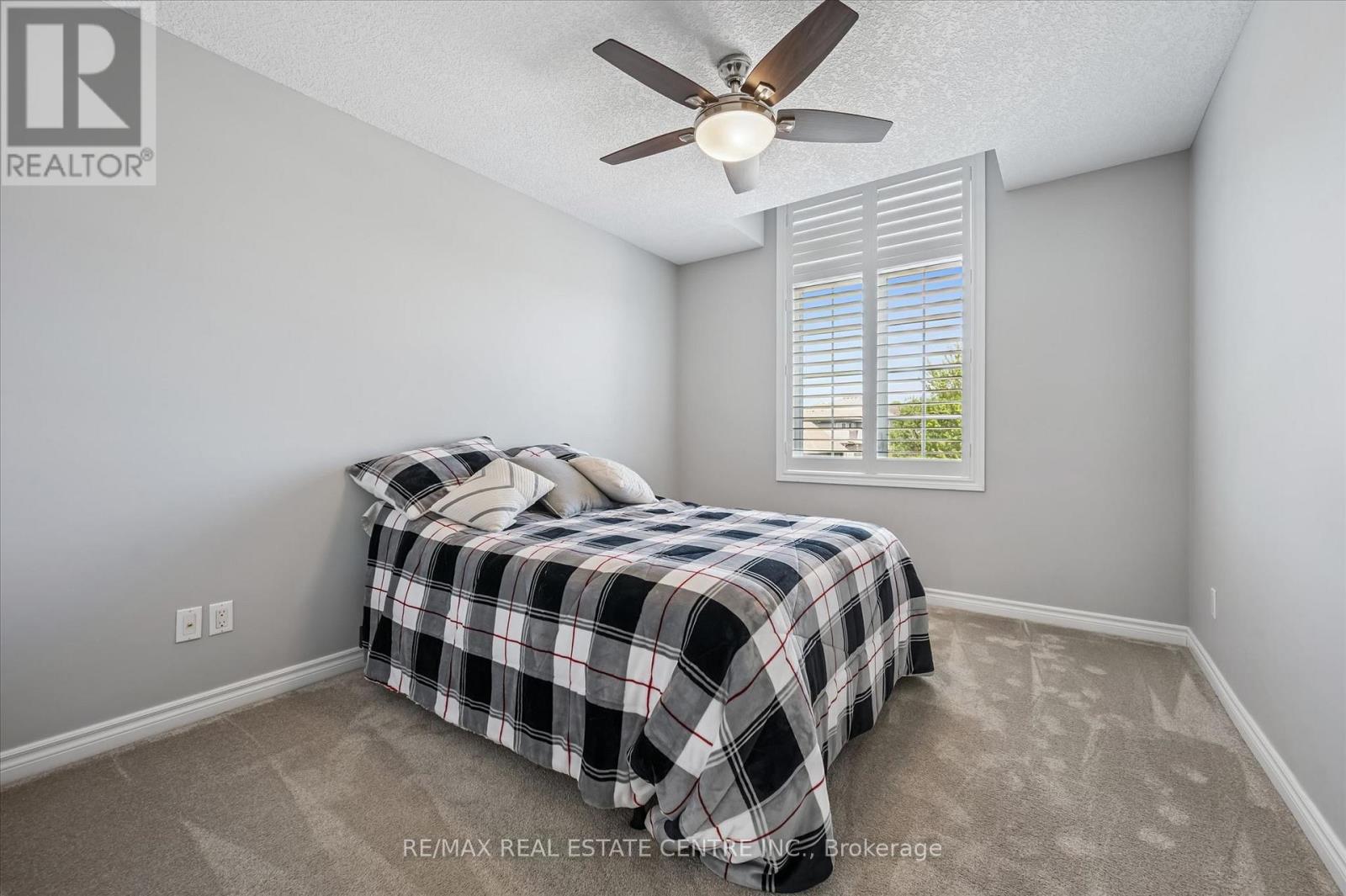114 ISAAC SHANTZ DRIVE - 17