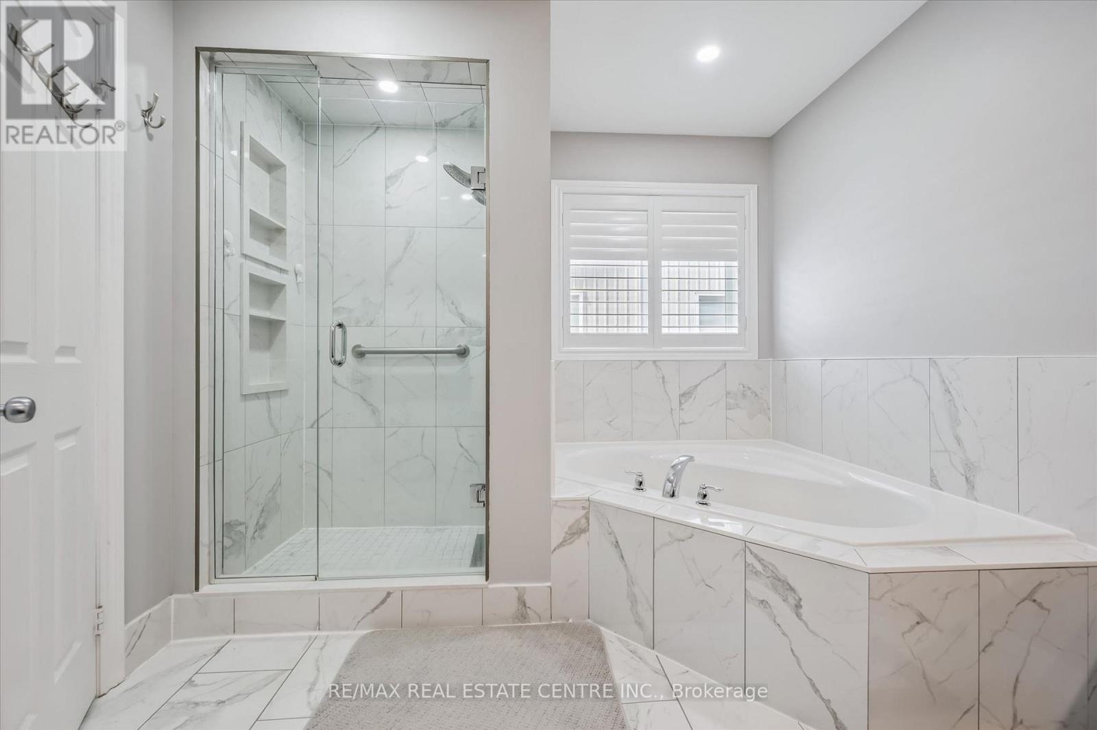 114 ISAAC SHANTZ DRIVE - 20