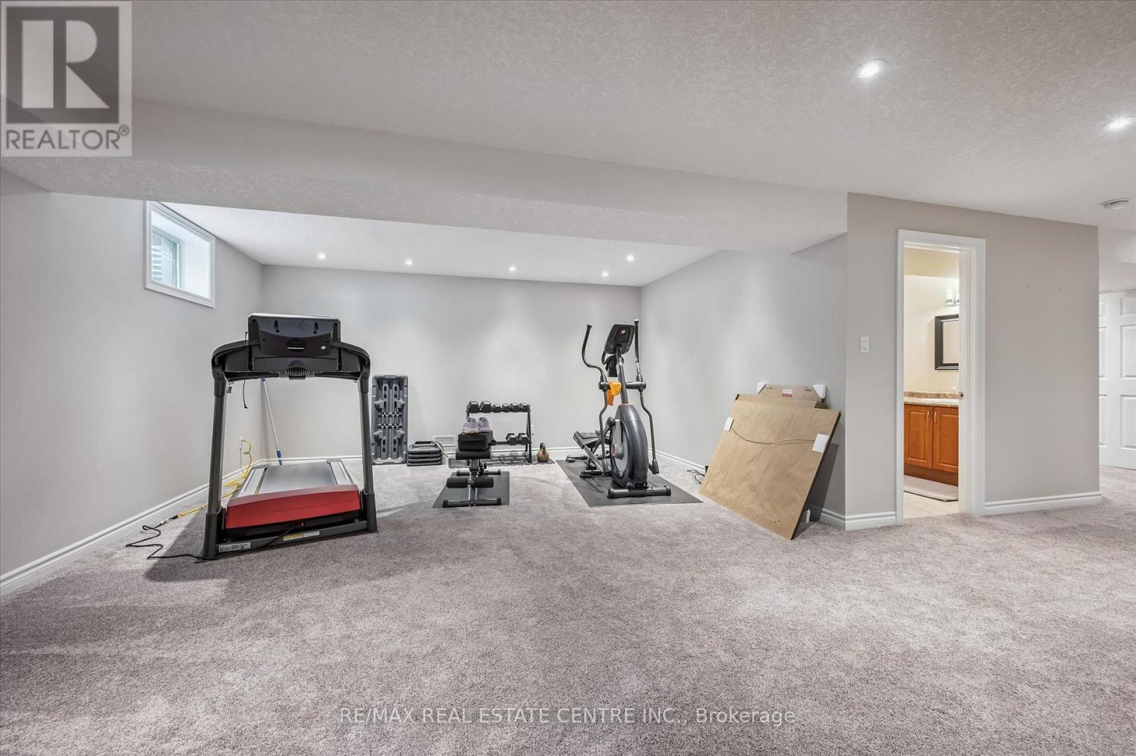 114 ISAAC SHANTZ DRIVE - 22