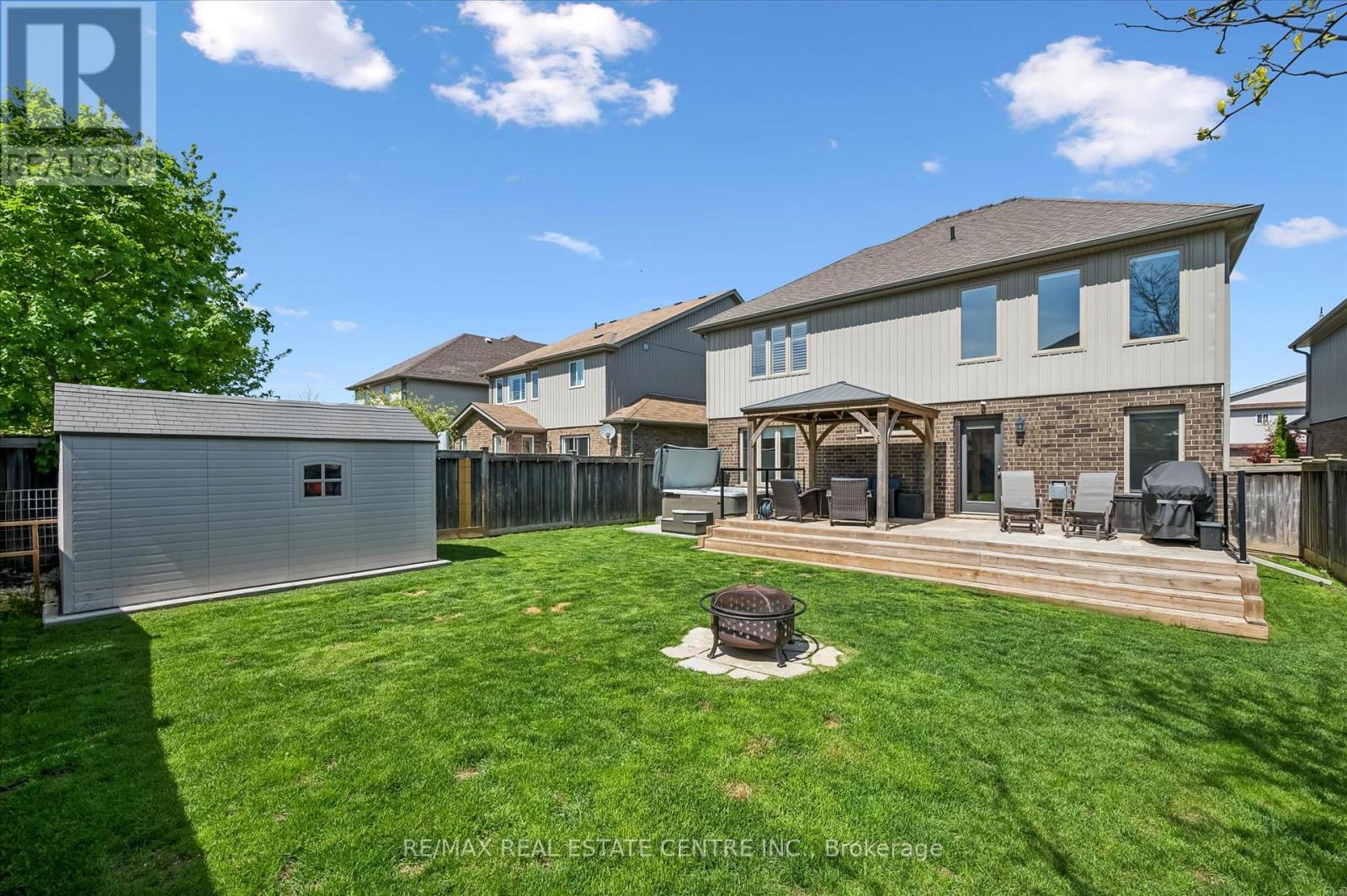 114 ISAAC SHANTZ DRIVE - 26