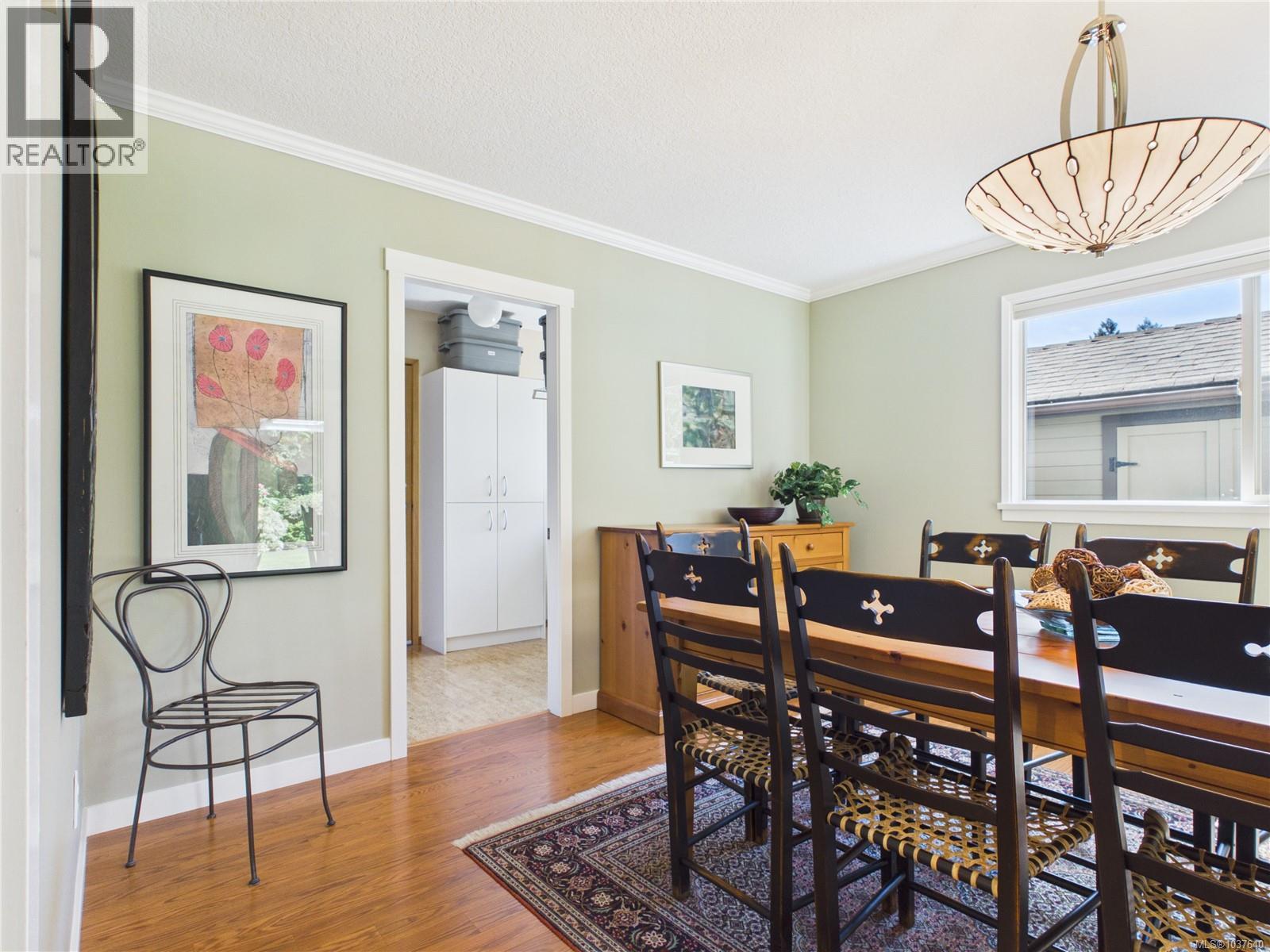 1179 Clubhouse Dr, Qualicum Beach