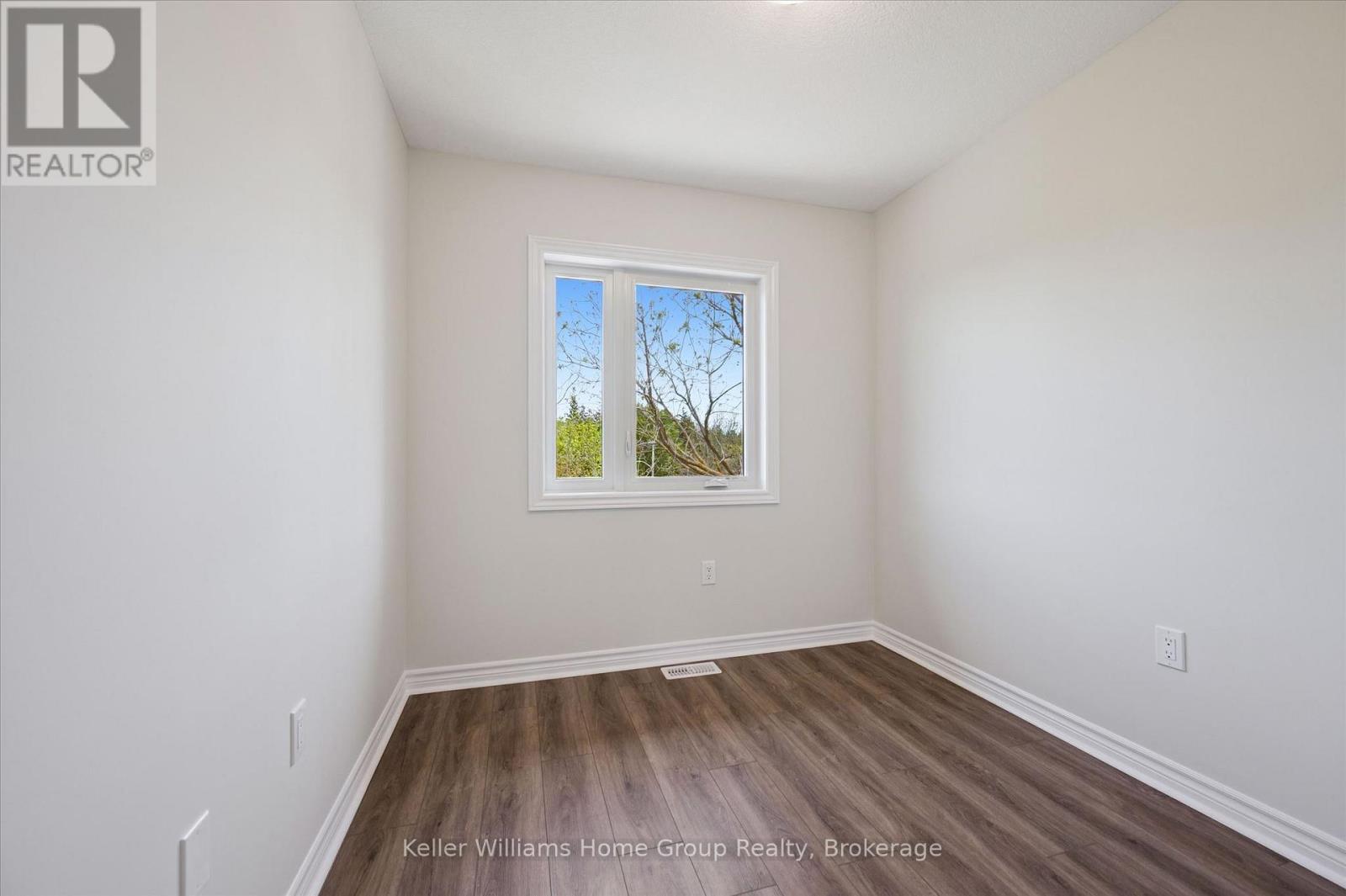 #1 465 GARAFRAXA STREET W - 18