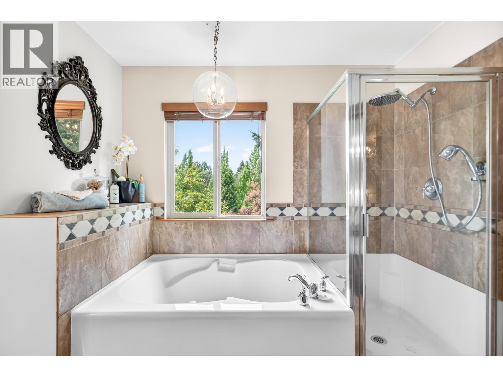 21 24185 106B AVENUE, Maple Ridge