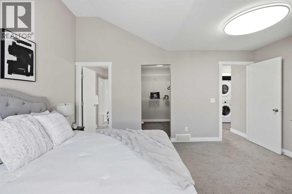 556 Redstone View NE - 27